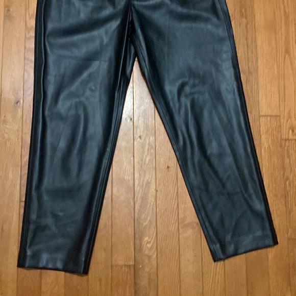 ZARA HIGH WAISTED LEATHER STRAIGHT LEG TROUSERS FLAT FRONT STYLE SIDE POCKETS - Picture 6 of 12